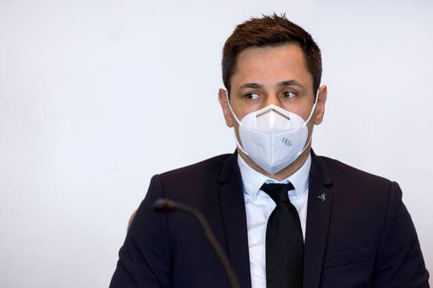 Bilder des Jahres 2020, Sport 04 April Sport Themen der Woche KW18 Sport Bilder des Tages Felix Sturm, mit bürgerlichem Namen Adan Catic, bei seiner Verhandlung wegen Steuerhinterziehung und Körperverletzung beim Landgericht Köln. Köln, 30.04.2020