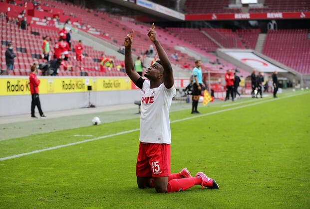 Bilder des Jahres 2020, Sport 05 Mai Sport Themen der Woche KW21 Sport Bilder des Tages Fussball 2:2 Jubel Torschuetze Jhon Cordoba (Koeln) Koeln, 24.05.2020, Fussball Bundesliga, 1. FC Koeln - Fortuna Duesseldorf Koeln, Christof Koepsel für Witters, DFL regulations prohibit any use of photographs as image sequences and or quasi video.