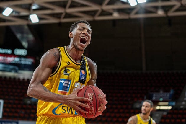 Bilder des Jahres 2020, Sport 06 Juni Sport Themen der Woche KW25 Sport Bilder des Tages 17.06.2020 Basketball easyCredit Final-Turnier Basketball München 17.06.2020 Saison 2019 2020 easyCredit BBL Final-Turnier 2020 Viertelfinale Spiel 1 FC Bayern München - MHP RIESEN Ludwigsburg Thomas Wimbush (Ludwigsburg, No.20) München Audi-Dome Deutschland
