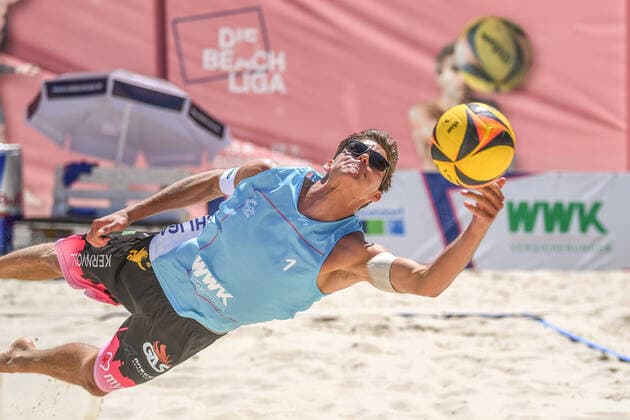 Bilder des Jahres 2020, Sport 06 Juni Sport Themen der Woche KW25 Sport Bilder des Tages Die Beach Liga 2020, 20.06.2020 Max Betzien; Die Beach Liga 2020 am 20.06.2020, Duesseldorf. Copyright: xBEAUTIFULxSPORTS PeterxWeberx