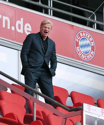 Bilder des Jahres 2020, Sport 06 Juni Sport Themen der Woche KW25 Fussball 1. Bundesliga Saison 19 20: FC Bayern Muenchen - SC Freiburg Fussball 1. Bundesliga Saison 2019 2020 33. Spieltag 20.06.2020 FC Bayern Muenchen - SC Freiburg Vorstandsmitglied Oliver Kahn (FC Bayern Muenchen) auf der Tribuene FOTO: Markus Ulmer Pressefoto Ulmer Pool Nur fuer journalistische Zwecke! Only for editorial use! No commercial usage! Freiburg Baden-Wuerttemberg Deutschland