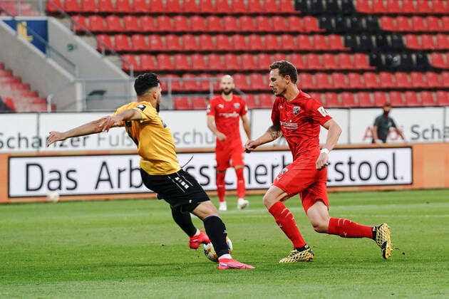 3. Liga - FC Ingolstadt 04 - SV Waldhof Mannheim - Marcel Gaus (19, FCI) Gouaida Mohamed (18 Mannheim) 3. Liga- FC Ingolstadt 04 Saison 2019 2020 SV Waldhof Mannheim