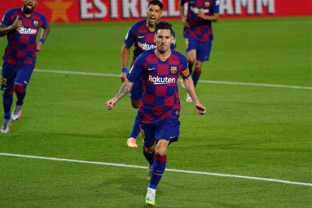 Bilder des Jahres 2020, Sport 06 Juni Spanish La Liga soccer match FC Barcelona, Barca vs Atletico de Madrid at Camp Nou Stadium, Barcelona, June 30, 2020 Messi celebrates a goal La Liga Cordon Press Cordon Press