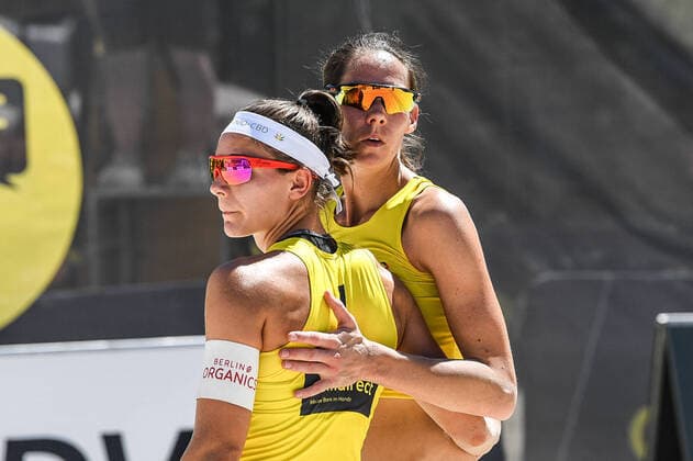 Bilder des Jahres 2020, Sport 07 Juli Sport Themen der Woche KW31 Sport Bilder des Tages comdirect beach tour 2020 - Duesseldorf 3, 31.07.2020 Anna-Lena Gruene, Kira Walkenhorst; comdirect beach tour 2020 - Duesseldorf 3 am 31.07.2020, Duesseldorf. Copyright: xBEAUTIFULxSPORTS PeterxWeberx
