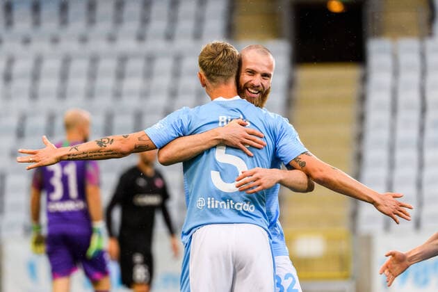 Bilder des Jahres 2020, Sport 08 August Sport Themen der Woche KW35 Sport Bilder des Tages 200827 Jo Inge Berget celebrates with Sören Rieks of Malmö FF after 1-0 during the UEFA Europa League qualifying match between Malmö FF and Cracovia Krakow on August 27, 2020 in Malmö. Photo: Ludvig Thunman BILDBYRAN kod LT LT0027 fotboll football soccer uefa europa league malmö ff cracovia krakow bbeng jubel Copyright: LUDVIGxTHUNMAN BB200827LT013