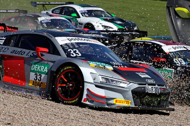 Bilder des Jahres 2020, Sport 10 Oktober Sport Themen der Woche KW40 Sport Bilder des Tages Team ISR Audi R8 LMS: Filip Salaquarda, Frank Stippler ADAC GT Masters Sachsenring 2020 GT Masters Sachsenring 2020