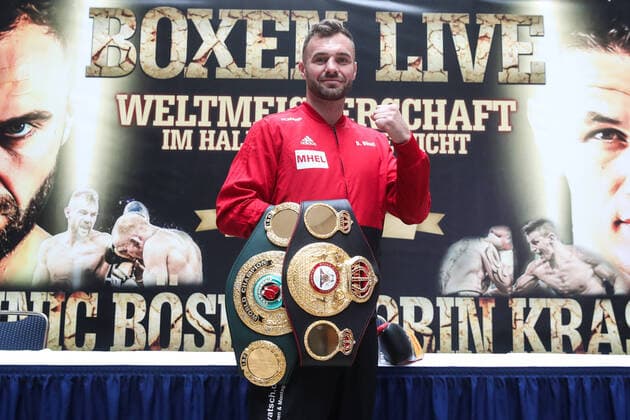 Bilder des Jahres 2020, Sport 10 Oktober Sport Themen der Woche KW41 Sport Bilder des Tages Halbschwergewichtsweltmeister Dominic Boesel Bösel (SES Boxing) - Pressekonferenz im Maritim Hotel in Magdeburg zum SES Boxabend in der Getec Arena - Boxen,Mann,Männer,Deutschland,06.10.2020