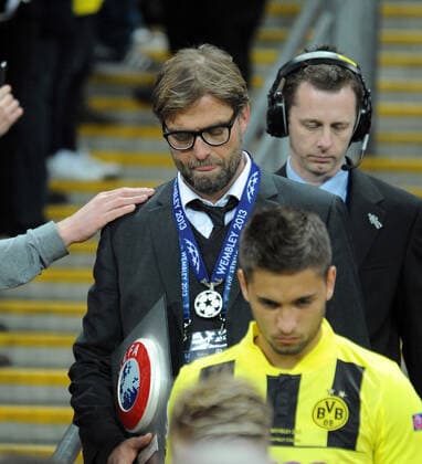 Championsleague Finale: Borussia Dortmund - FC Bayern Muenchen 25.05.2013 . Trainer Juergen Klopp (BvB) enttaeuscht. Vorne: Leitner.