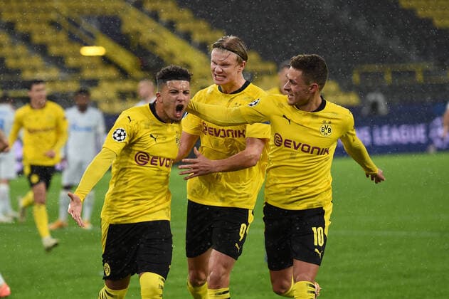 Bilder des Jahres 2020, Sport 10 Oktober Sport Themen der Woche KW44 Sport Bilder des Tages Fußball: Fußball: Champions League, 2. Spieltag, Borussia Dortmund - Zenit St. Petersburg am 28.10.2020 Dortmunds Jadon Sancho jubelt nach dem 1:0. UEFA REGULATIONS PROHIBIT ANY USE OF PHOTOGRAPHS AS IMAGE SEQUENCES AND OR QUASI-VIDEO. Copyright: xNeundorf Kirchner-Mediax