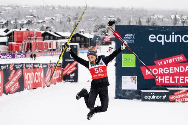 Bilder des Jahres 2020, Sport 11 November Sport Themen der Woche KW47 Sport Bilder des Tages 201121 Therese Johaug of Norway celebrates after the women?s 10 km classic technique interval start during Beitosprinten 2020 on November 21, 2020 in Beitostolen. Photo: Vegard Wivestad Grott BILDBYRAN kod VG VG0072 bbeng skidor cross-country skiing langrenn sesongapning beitosprinten beitostolen klassisk norge norway dam jubel celebration Copyright: VEGARDxWIVESTADxGRoTT BB201121VG011