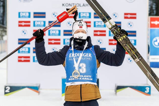 Bilder des Jahres 2020, Sport 11 November Sport Themen der Woche KW48 Sport Bilder des Tages 201129 Johannes Thingnes Bo of Norway celebrates after the menÂ s 10 km Sprint during the IBU World Cup on November 29, 2020 in Kontiolahti. Photo: Kalle Parkkinen BILDBYRAN COP 211 KP0004 skidskytte biathlon ibu world cup kontiolahti menÂ s 10 km sprint bbeng jubel Copyright: KALLExPARKKINEN BB201129BB056