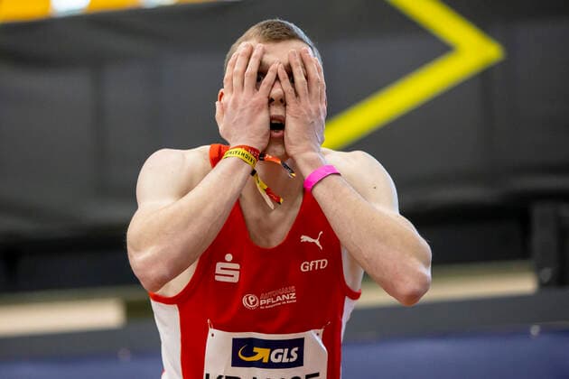 Bilder des Jahres 2021, Sport 02 Februar Sport Themen der Woche KW07 Deutsche Leichtathletik-Hallenmeisterschaften; Dortmund, 21.02.2021 Henrik Krause (LG Olympia Dortmund) gewinnt überraschend die 400m; Deutsche Leichtathletik-Hallenmeisterschaften am 21.02.2021 in der Helmut-Koernig-Halle, Dortmund (Deutschland). Copyright: xBEAUTIFULxSPORTS AxelxKohringx