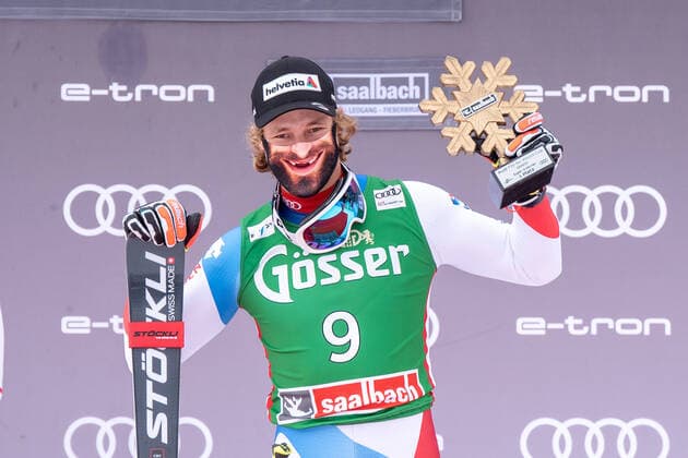 Bilder des Jahres 2021, Sport 03 März Sport Themen der Woche KW09 Sport Bilder des Tages Jubel und Freude beim Sieger Marco Odermatt (SUI). Oesterreich, Saalbach-Hinterglemm, 07.03.2021, Ski Alpin: AUDI FIS Ski World Cup, Saison 2020 2021, 6th Mens Super-G, Zwoelferkogel, Strecke Schneekristall Foto: A2 Bildagentur Peter Hartenfelser
