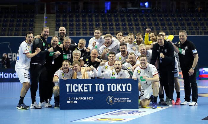 Bilder des Jahres 2021, Sport 03 März Sport Themen der Woche KW10 Sport Bilder des Tages 14.03.2021, Handball TOKYO Qualifikation 2020, Algerien - Deutschland, in der Max-Schmeling-Halle Berlin. Jubel, Deutschland zieht das Ticket für Tokyo