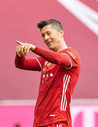 Bilder des Jahres 2021, Sport 03 März Sport Themen der Woche KW11 Sport Bilder des Tages Fussball 1.German Soccer League FC BAYERN MUENCHEN - VFB STUTTGART Robert LEWANDOWSKI, FCB 9 celebrates his goal, happy, laugh, celebration, 3-0 in the match FC BAYERN MUENCHEN - VFB STUTTGART 1.German Football League on March 20, 2021 in Munich, Germany Season 2020 2021, matchday 26, 1.Bundesliga, FCB, München, 26.Spieltag Photographer: Peter Schatz Pool National and international News-Agencies OUT Editorial Use ONLY - DFL REGULATIONS PROHIBIT ANY USE OF PHOTOGRAPHS as IMAGE SEQUENCES and or QUASI-VIDEO - Munich Allianz Arena Bavaria Germany