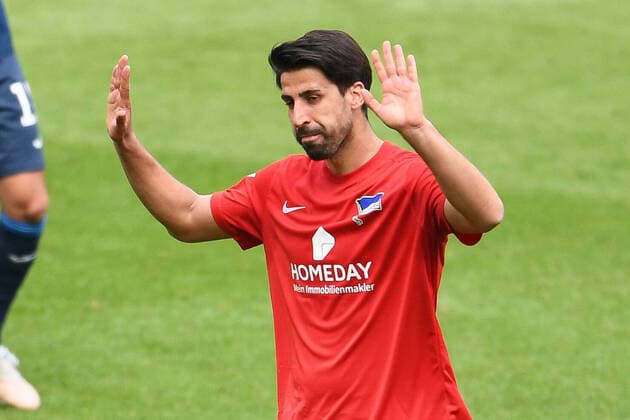Bilder des Jahres 2021, Sport 05 Mai Sport Themen der Woche KW20 22.05.2021, xmeix, 1.Fussball Bundesliga, TSG 1899 Hoffenheim - Hertha BSC Berlin, emspor. v.l.n.r, Khedira Sami (Hertha BSC Berlin) (DFL DFB REGULATIONS PROHIBIT ANY USE OF PHOTOGRAPHS as IMAGE SEQUENCES and or QUASI-VIDEO) Sinsheim