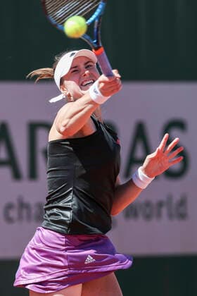 TENNIS - French Open 2021 PARIS,FRANCE,31.MAY.21 - TENNIS - WTA, Tennis Damen Tour, French Open, Roland Garros, Grand Slam. Image shows Rebecca Peterson (SWE).  GEPAxpictures xPatrickxSteiner