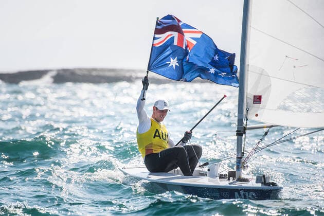 Bilder des Jahres 2021, Sport 08. August Sport Themen der Woche KW30 Sport Bilder des Tages 210801 Matt Wearn of Australia celebrate his first place after competing in men s laser medal race during day 9 of the Tokyo 2020 Olympic Games, Olympische Spiele, Olympia, OS on August 1, 2021 in Tokyo. Photo: Daniel Stiller BILDBYRAN kod DS DS0183 segling sailing olympic games olympics os ol olympiska spel olympiske leker tokyo2020 tokyo 2020 tokyo-os tokyo-ol bbeng jubel Copyright: DANIELxSTILLER BB210801DS034