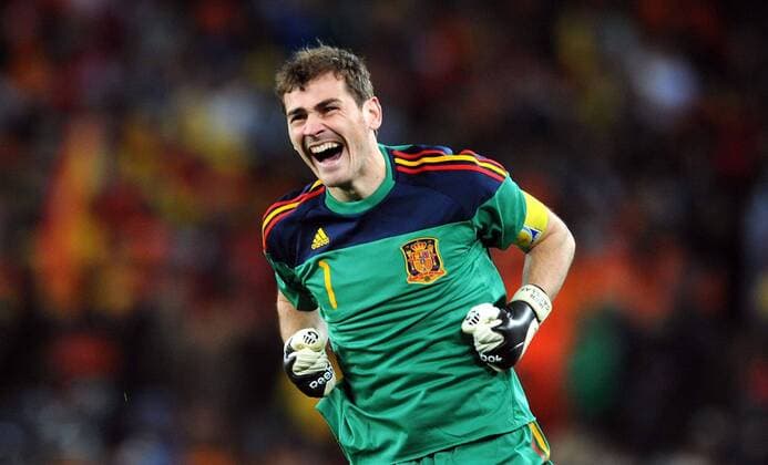 Mandatory Credit: Photo by Back Page Images Shutterstock (1206323a) Iker Casillas of Spain celebrates the winning goal Netherlands v Spain, 2010 FIFA World Cup, WM, Weltmeisterschaft, Fussball Final football match, Soccer City, Johannesburg, South Africa - 11 Jul 2010 EDITORIAL USE ONLY Netherlands v Spain, 2010 FIFA World Cup Final football match, Soccer City, Johannesburg, South Africa - 11 Jul 2010 EDITORIAL USE ONLY Copyright: xBackxPagexImages Shutterstockx 1206323a