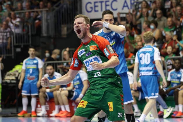 Bilder des Jahres 2021, Sport 09 September Sport Themen der Woche KW36 Philipp Weber (SC Magdeburg,20) - Handball Bundesliga Saison 2021-2022 SC Magdeburg vs. TVB Stuttgart in der GETEC Arena in Magdeburg - Aktion,Handball,Deutschland,09.09.2021