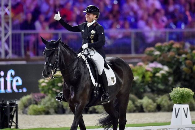 Bilder des Jahres 2021, Sport 09 September Sport Themen der Woche KW36 Sport Bilder des Tages FEI Dressage European Championship, EM, Europameisterschaft Hagen 2021 am 09.09.2021 auf dem Hof Kasselamnn in Hagen a.T.W. Isabell Werth (GER) auf dem Pferd HWeihegold OLD beim Grand Prix Special Individual Competition.