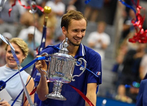 Bilder des Jahres 2021, Sport 09 September Sport Themen der Woche KW36 Sport Bilder des Tages 2021 US Open Men s Single Final Winner Daniil Medvedev ,Russia