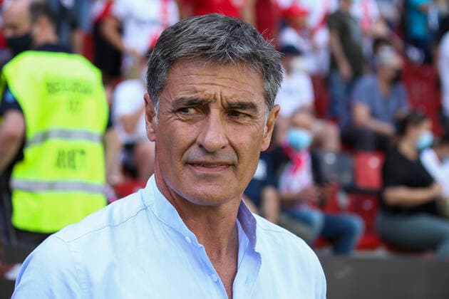 September 18, 2021, MADRID, MADRID, SPAIN: Michel Gonzalez, head coach of Getafe looks on during La Liga football match played between Rayo Vallecano and Getafe CF at Vallecas stadium, in Madrid, on September 18, 2021. MADRID SPAIN - ZUMAa181 20210918_zaa_a181_005 Copyright: xIrinaxR.xHipolitox