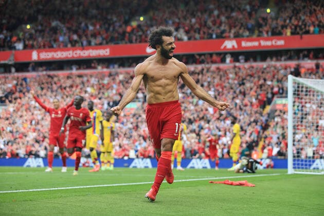 Bilder des Jahres 2021, Sport 09 September Sport Themen der Woche KW37 Sport Bilder des Tages Football - Premier League - Liverpool v Crystal Palace 18th September 2021 - Premier League - Liverpool v Crystal Palace - Mohamed Salah of Liverpool celebrates after scoring their 2nd goal - Photo: Simon Stacpoole Offside. Liverpool UK Copyright: xSimonxStacpoolexOffside