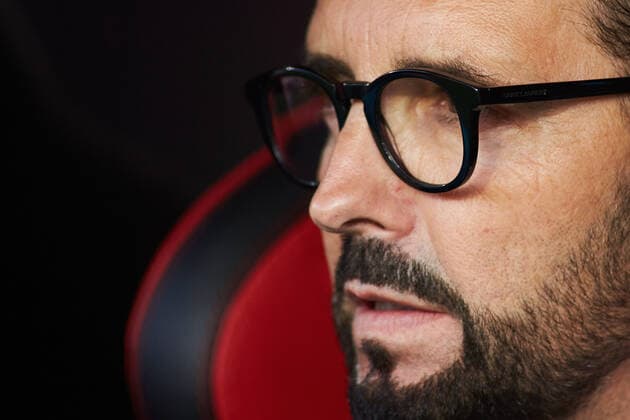 September 22, 2021, SEVILLA, SEVILLA, SPAIN: Jose Bordalas, head coach of Valencia, looks on during the spanish league, La Liga Santander, football match played between Sevilla FC and Valencia CF at Ramon Sanchez-Pizjuan stadium on September 22, 2021, in Sevilla, Spain. SEVILLA SPAIN - ZUMAa181 20210922_zaa_a181_010 Copyright: xJoaquinxCorcherox