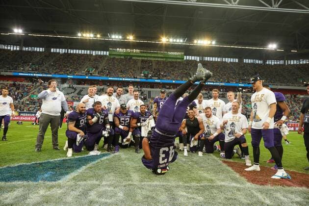 Bilder des Jahres 2021, Sport 09 September Sport Themen der Woche KW38 Sport Bilder des Tages European League of Football Championship Game - Hamburg Sea Devils gegen Frankfurt Galaxy, 26.09.2021 European League of Football Championship Game - Hamburg Sea Devils gegen Frankfurt Galaxy 26.09.2021 in Düsseldorf. Copyright: xBEAUTIFULxSPORTS KennyxBeelex