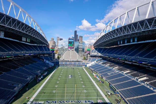 SEATTLE, WA - OCTOBER 07: Lumen stadium before a game between the Los Angeles Rams and the Seattle Seahawks on October 7, 2021, at Lumen Field in Seattle, WA. (Photo by Jordon Kelly Icon Sportswire) NFL, American Football Herren, USA OCT 07 Rams at Seahawks Icon211007390