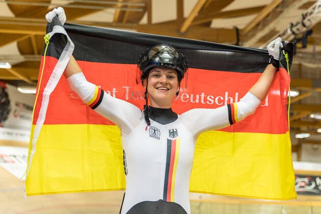 Bilder des Jahres 2021, Sport 10 Oktober Sport Themen der Woche KW40 2021 UEC TRACK ELITE EUROPEAN CHAMPIONSHIPS, 09.10.2021 Lea Sophie FRIEDRICH (GERMANY) wins gold min the womens Keirin at the 2021 UEC Track Elite European Championships on Saturday, October 9, 2021 in Grenchen, Switzerland Copyright: xBEAUTIFULxSPORTS OlafxRellischx