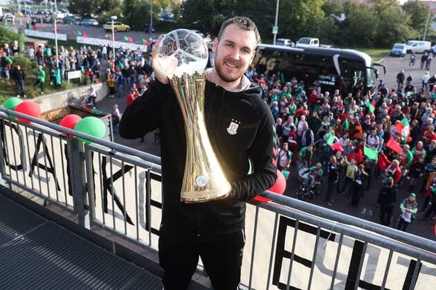Bilder des Jahres 2021, Sport 10 Oktober Sport Themen der Woche KW40 Sport Bilder des Tages Christian O Sullivan (SC Magdeburg,24) - Empfang zum Gewinn der IHF Super Globe Klub Weltmeisterschaft 2021 in Saudi Arabien der Handballer vom SC Magdeburg vor der GETEC Arena in Magdeburg - Handball,Mann,Männer,Deutschland,10.10.2021