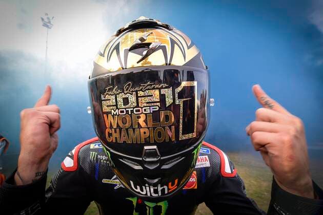 Bilder des Jahres 2021, Sport 10 Oktober Sport Themen der Woche KW42 Sport Bilder des Tages Fabio Quartararo becomes Champion of MotoGP by finishing fourth in the Nolan Grand Prix of Made in Italy and Emilia Romagna at the Misano Circuit, October 24, 2021 Fabio Quartararo se convierte en Campeon de MotoGP al quedar cuarto en el Gran Premio Nolan del Made in Italy e dell Emilia Romagna en el Circuito de Misano, 24 de Octubre de 2021 POOL MotoGP.com Cordon Press Images will be for editorial use only. Mandatory credit: MotoGP.com Cordon Press