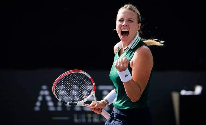 Bilder des Jahres 2021, Sport 11 November Sport Themen der Woche KW45 Mandatory Credit: Photo by Rob Prange Shutterstock (12596802m) Anett Kontaveit of Estonia in action during the first round-robin match at the 2021 Akron WTA, Tennis Damen Finals Guadalajara WTA tennis tournament Akron WTA Finals, Day 1, Tennis, Panamerican Tennis Center Guadalajara, Mexico - 10 Nov 2021 Akron WTA Finals, Day 1, Tennis, Panamerican Tennis Center Guadalajara, Mexico - 10 Nov 2021 Copyright: xRobxPrange Shutterstockx 12596802m
