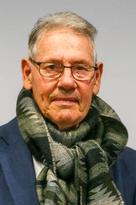 Chemnitz, 20.11.2021, Stadion - An der Gellertstraße, Gesprächsrunde zum Thema Die Kalten Ringe - Gesamtdeutsch nach Tokio 1964, Im Bild: Ex-Fußballer Eberhard Vogel ,