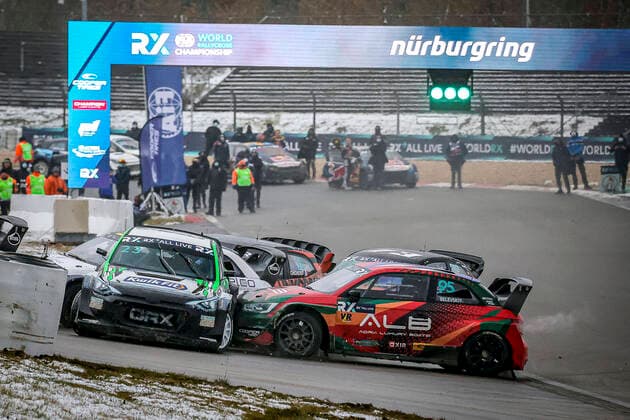 Bilder des Jahres 2021, Sport 11 November Sport Themen der Woche KW47 23 SZABO Krisztian (HUN), team GRX-SET World RX Team, Hyundai i20, World RX, action, 95 Yury BELEVSKIY (CHE) of team Volland Racing KFT. of World RX, action during the World RX of Germany, 8th and 9th round of the 2021 FIA World Rallycross Championship, FIA WRX, from November 27 and 28 on the Nürburgring, in Nürburg, Germany - AUTO - FIA WRX 2021 - GERMANY DPPI Panoramic 0172100607691