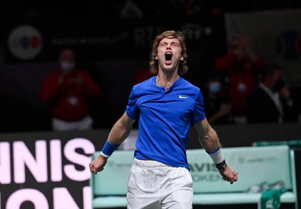 Bilder des Jahres 2021, Sport 12 Dezember Sport Themen der Woche KW48 Sport Bilder des Tages 2021 Davis Cup Finals , Madrid Andrej Rublev , (RUS)