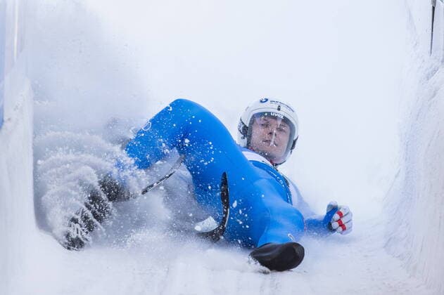 Bilder des Jahres 2021, Sport 12 Dezember Sport Themen der Woche KW50 Sport Bilder des Tages 19.12.2021, Olympia Eiskanal, Innsbruck, AUT, Eberspaecher Rennrodel Weltcup, Igls, Sprint, Herren, im Bild Dominik Fischnaller (ITA) Dominik Fischnaller of Italy during the men s sprint competition of Eberspaecher World Cup at the Olympia Eiskanal in Innsbruck, Austria on 2021 12 19. Innsbruck