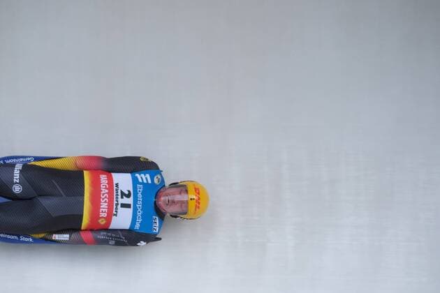 Bilder des Jahres 2022, Sport 01 Januar Sport Themen der Woche KW52 Sport Bilder des Tages 01.01.2022 Winterberg, VELTINS-EISARENA EBERSPÄCHER RENNRODEL WELTCUP Männer Auf der Bahn Felix Loch (GER)