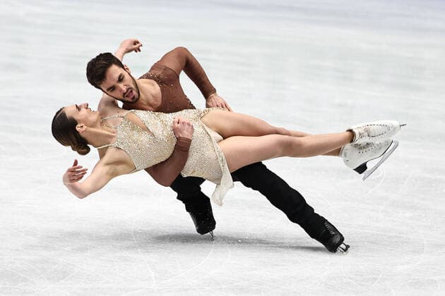Bilder des Jahres 2022, Sport 03 März Sport Themen der Woche KW12 Gabriella Papadakis and Guillaume Cizeron, FRA, during ice dance free dance at 2022 Figure skating, Eiskunstlauf world championships in Montpellier; 26 03 2022 -