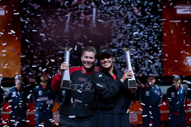 Bilder des Jahres 2022, Sport 04 April Sport Themen der Woche KW16 Sport Bilder des Tages Porsche Tennis Grand Prix Desirae Krawczyk, USA Demi Schuurs, Netherlands