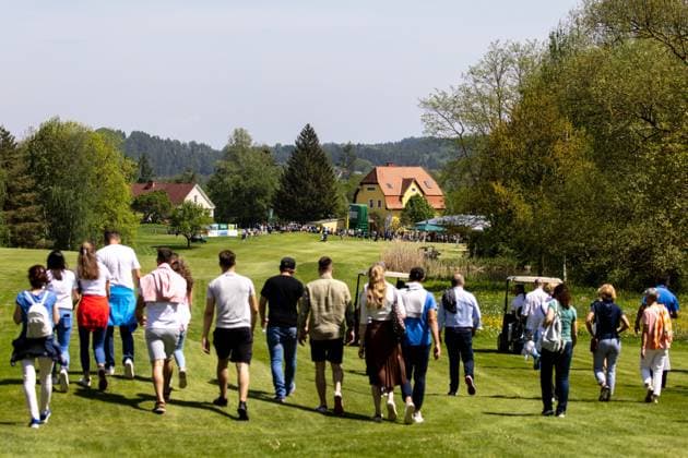 GOLF - Goesser Open 2022 MARIA LANKOWITZ,AUSTRIA,14.MAY.22 - GOLF - Alps Tour, Goesser Open, GC Erzherzog Johann. Image shows the fans and general view of course.  GEPAxpictures xMaticxKlansek