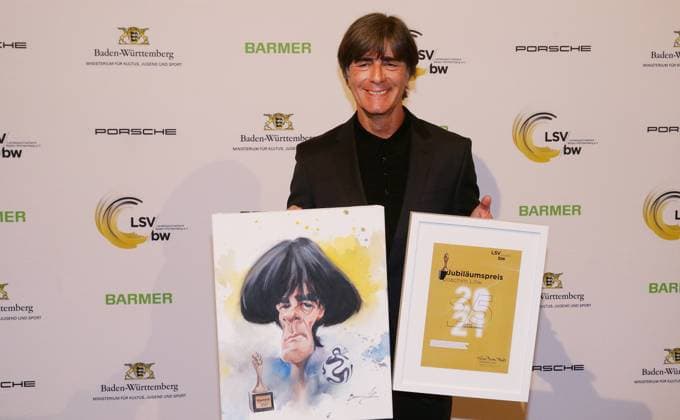 Bilder des Jahres 2022, Sport 05 Mai Sport Themen der Woche KW20 Sport Bilder des Tages Stuttgart , Landessportverband Baden-Württemberg vergibt zum 25. Mal den Trainerpreis , v Jubiläumspreis für Joachim Löw