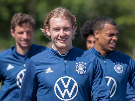 31.05.2022 - Fussball - DFB - Nationalmannschaft Deutschland - Training in Herzogenaurach - HMB JuBe - Julian Brandt