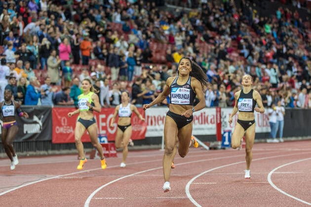 Sport Themen der Woche KW25 Schweizer Meisterschaften 2022 (24.06.2022) Mujinga Kambundji (STB Leichtathletik, SUI, 294) gewinnt die 100 m der Frauen in neuer Rekordzeit von 10.89 sec bei den Schweizer Meisterschaften 2022 in Zuerich, on Friday, June 24, 2022 Copyright: xBEAUTIFULxSPORTS OlafxRellischx