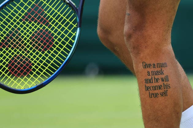 Sport Themen der Woche KW26 Sport Bilder des Tages Tennis - Wimbledon (Day 2) 28th June 2022 - Tennis - Wimbledon (Day 2) - A tattoo on the leg of Nick Kyrgios (AUS) during his Gentlemen s Singles 1st Round match against Paul Jubb (GBR) - Photo: Simon Stacpoole Offside. London UK Copyright: xSimonxStacpoolexOffside