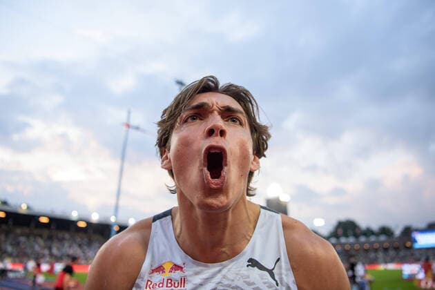Sport Bilder des Tages 220630 Armand Duplantis of Sweden competes in men s pole vault during the athletics gala Bauhaus-galan, Diamond League Stockholm, on June 30, 2022 in Stockholm. Photo: Maxim Thore BILDBYRAN kod MT MT0414 bbeng athletics friidrott friidrett iaaf diamond league bauhausgalan bauhaus-galan diamond league 2022 stockholm jubel celebration Copyright: MAXIMxTHORE BB220630MT088