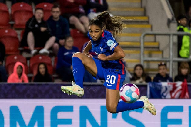 Bilder des Jahres 2022, Sport 07 Juli Sport Bilder des Tages UEFA WOMEN’S EURO ENGLAND 2022: Frankreich - Belgien; 14.07.2022 Delphine Cascarino (Frankreich, 20) UEFA WOMEN’S EURO ENGLAND 2022: Frankreich - Belgien; New York Stadium, Rotherham, 14.07.2022 Copyright: xBEAUTIFULxSPORTS Wunderlx