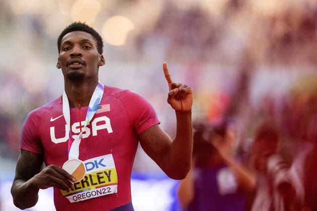 Bilder des Jahres 2022, Sport 07 Juli Sport Bilder des Tages 220716 Fred Kerley of USA celebrates after winning men s 100 meter final during day 2 of the 2022 World Athletics Championships on July 16, 2022 in Eugene. Photo: Jon Olav Nesvold BILDBYRAN COP 217 JM0324 bbeng friidrott athletics friidrett 2022 world athletics championships world athletics championships oregon22 friidrotts-vm friidretts-vm vm usa jubel Copyright: JONxOLAVxNESVOLD BB220716JE127